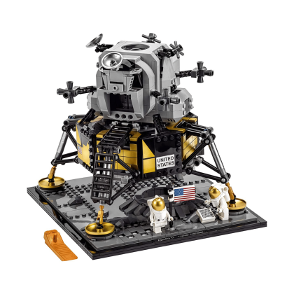 Lego Creator Expert NASA Apollo 11 Lunar Lander 10266 Building Kit New 2020 (1,087 Pieces)