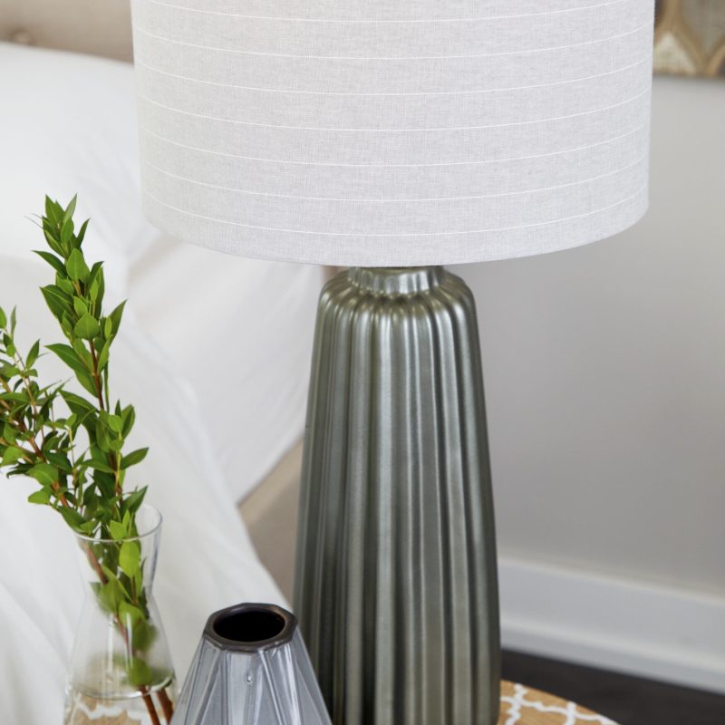 Quinn Living Grey Ceramic Traditional Table Lamp