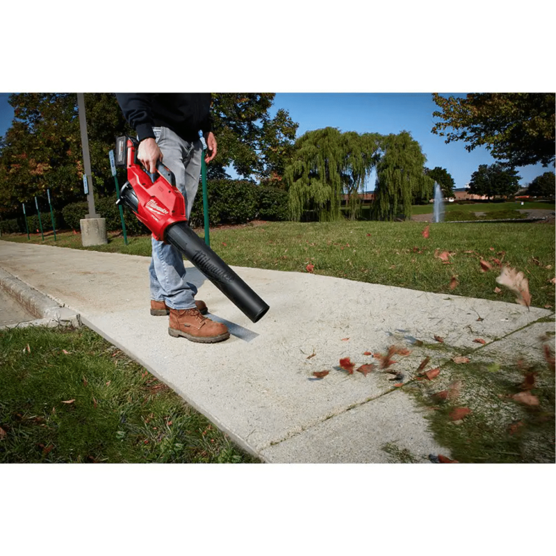 Milwaukee Lithium-Ion Brushless Cordless Handheld Blower And Hedge Trimmer Combo Kit, 2724-20-2726-20