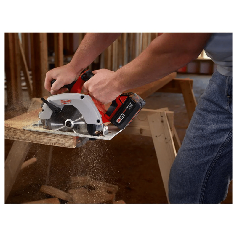Milwaukee M18 18-Volt Lithium-Ion Cordless 6-1/2 in. Circular Saw, Tool-Only (2630-20)