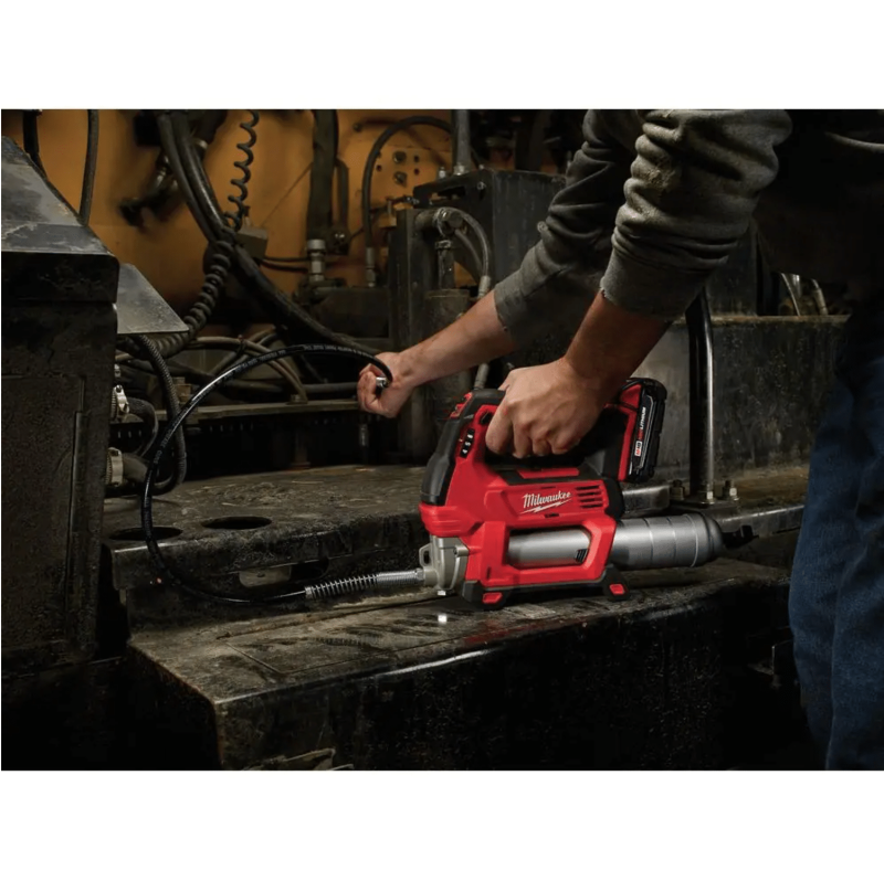 Milwaukee M18 Cordless 2-Speed Grease Gun, Tool Only (2646-20)