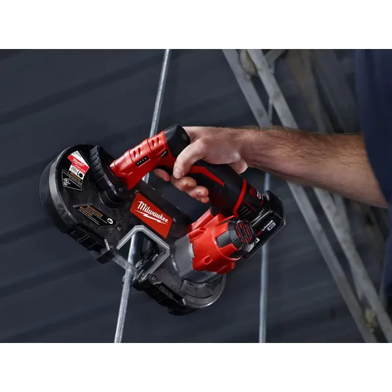 Milwaukee M12 12-Volt Lithium-Ion Cordless Sub-Compact Band Saw XC Kit With One 3.0h Battery, Charger And Hard Case