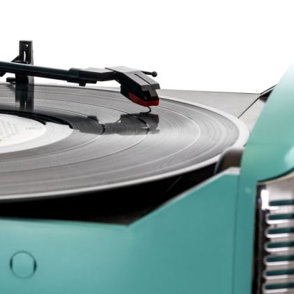 Trexonic Retro Record Player With Bluetooth And 3-Speed Turntable In Turquoise